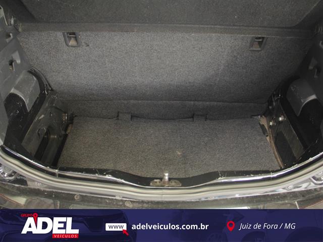 VOLKSWAGEN UP! TRACK 1.0 TOTAL FLEX 12V 5P 2017