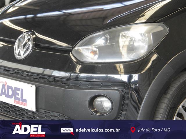 VOLKSWAGEN UP! TRACK 1.0 TOTAL FLEX 12V 5P 2017