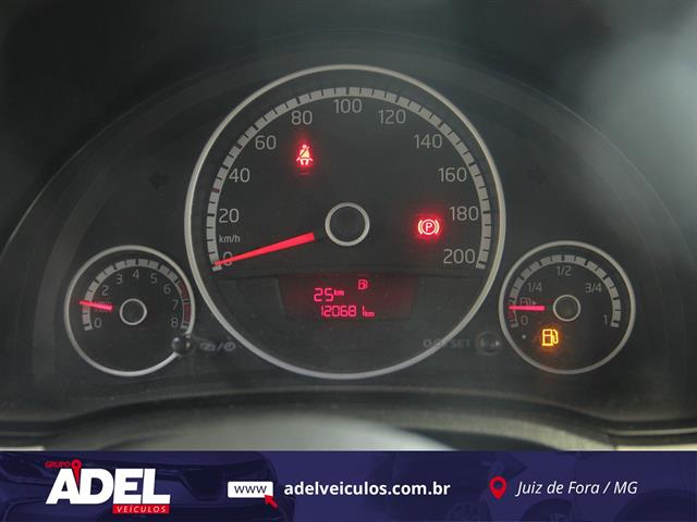 VOLKSWAGEN UP! TRACK 1.0 TOTAL FLEX 12V 5P 2017