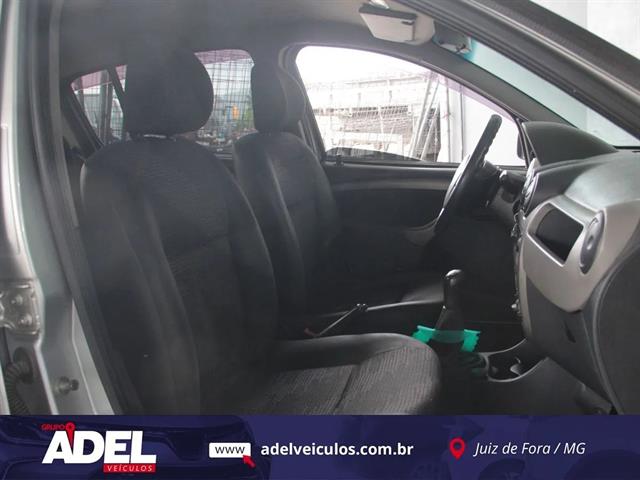 RENAULT SANDERO EXPRESSION HI-FLEX 1.6 8V 5P 2010