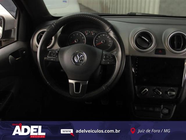 VOLKSWAGEN SAVEIRO CROSS 1.6 T.FLEX 16V CD 2015