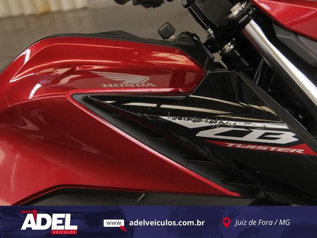 HONDA CB 300F TWISTER FLEX 2025