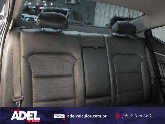 HYUNDAI ELANTRA 2.0 16V FLEX AUT. 2017