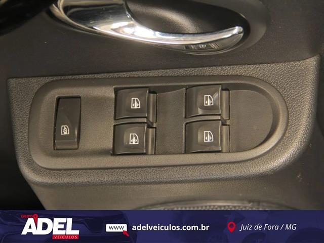 RENAULT DUSTER DYNAMIQUE 2.0 HI-FLEX 16V MEC. 2016
