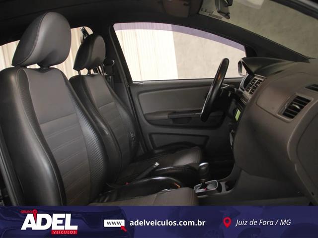 VOLKSWAGEN CROSSFOX I MOTION 1.6 T. FLEX 16V 5P 2015