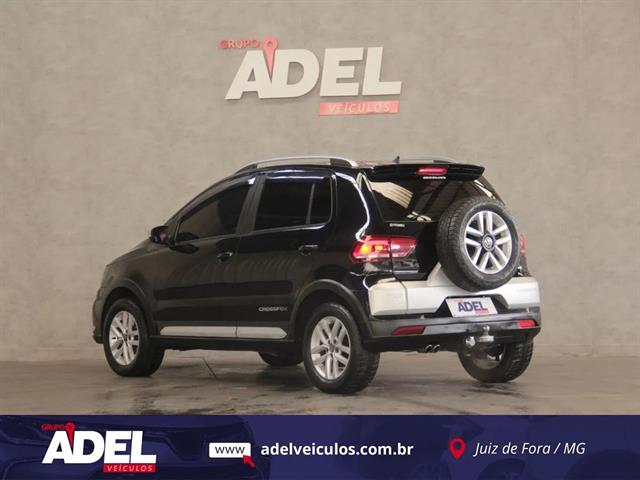 VOLKSWAGEN CROSSFOX I MOTION 1.6 T. FLEX 16V 5P 2015