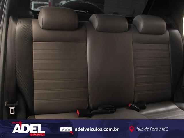 VOLKSWAGEN CROSSFOX I MOTION 1.6 T. FLEX 16V 5P 2015
