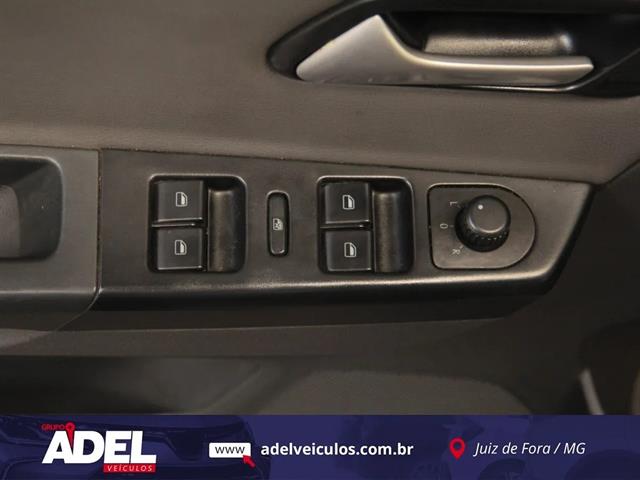 VOLKSWAGEN CROSSFOX I MOTION 1.6 T. FLEX 16V 5P 2015