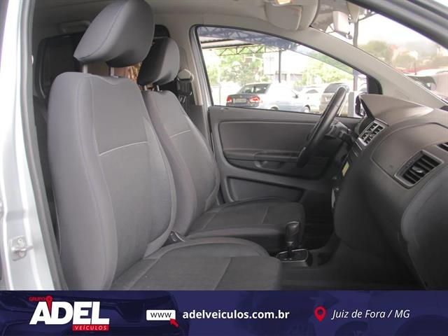 VOLKSWAGEN FOX COMFORTLINE 1.6 FLEX 8V 5P 2015