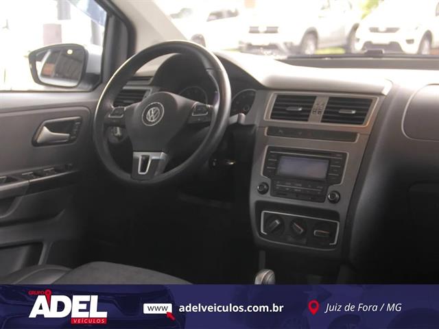 VOLKSWAGEN FOX COMFORTLINE 1.6 FLEX 8V 5P 2015