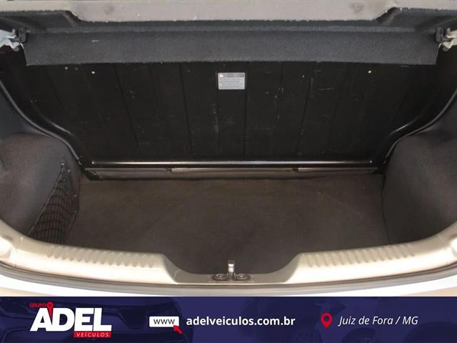 VOLKSWAGEN FOX TRENDLINE 1.6 FLEX 8V 5P 2015