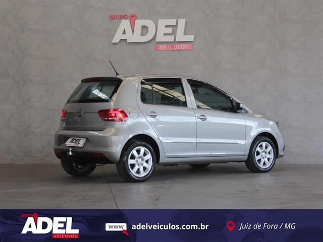 VOLKSWAGEN FOX TRENDLINE 1.6 FLEX 8V 5P 2015