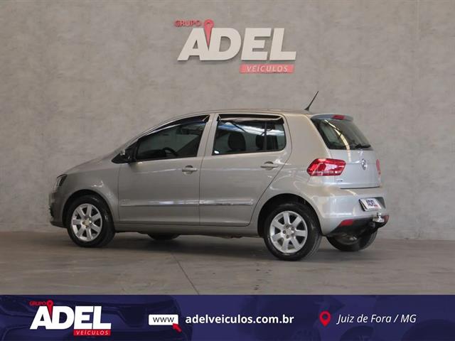 VOLKSWAGEN FOX TRENDLINE 1.6 FLEX 8V 5P 2015