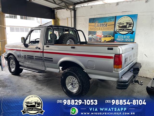 FORD F-1000 SUPER 3.6 / SUPER SÉRIE 3.6 1994