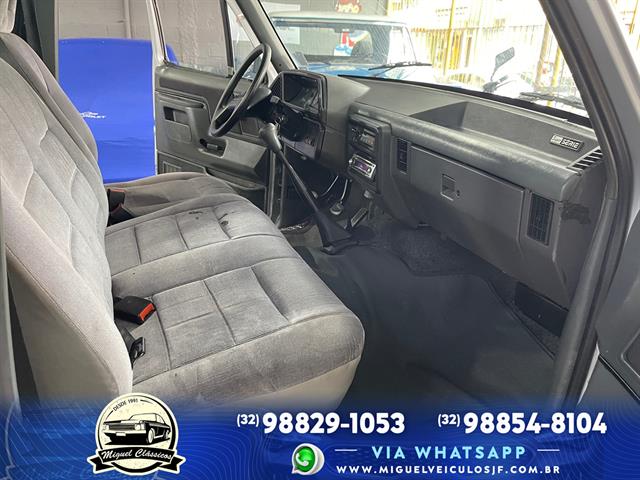 FORD F-1000 SUPER 3.6 / SUPER SÉRIE 3.6 1994