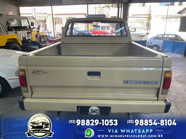 CHEVROLET A20 A20 CS 1988