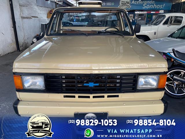 CHEVROLET A20 A20 CS 1988