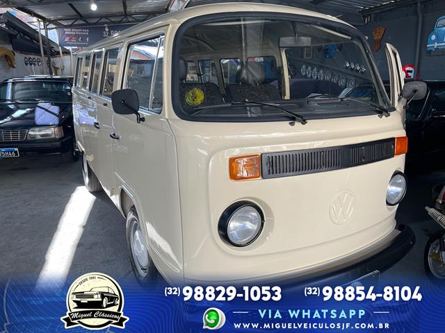 VOLKSWAGEN KOMBI STANDARD/ LUXO/ SÉRIE PRATA 1995