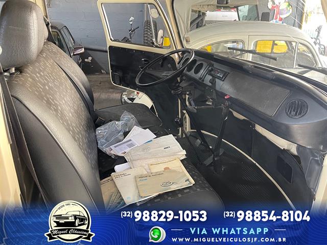 VOLKSWAGEN KOMBI STANDARD/ LUXO/ SÉRIE PRATA 1995
