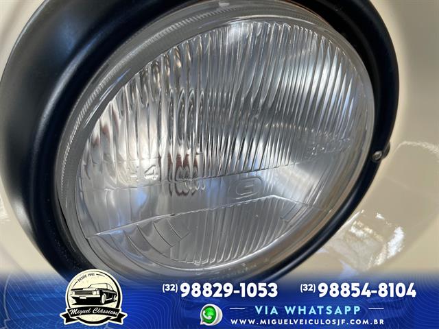 VOLKSWAGEN KOMBI STANDARD/ LUXO/ SÉRIE PRATA 1995