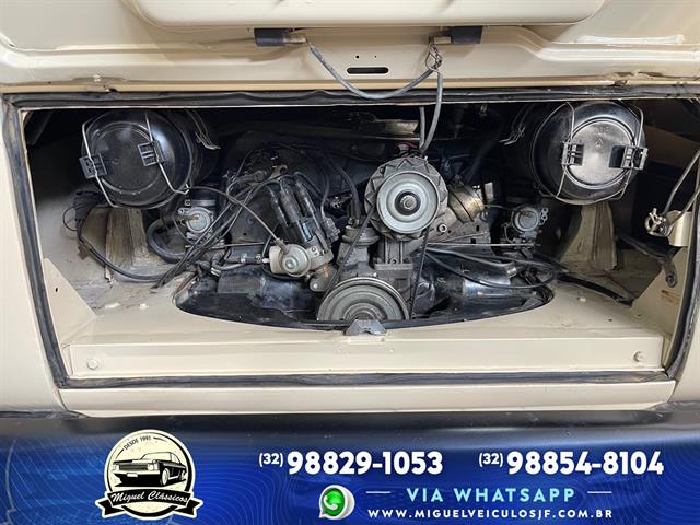 VOLKSWAGEN KOMBI STANDARD/ LUXO/ SÉRIE PRATA 1995