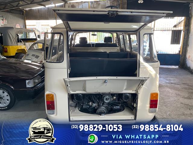 VOLKSWAGEN KOMBI STANDARD/ LUXO/ SÉRIE PRATA 1995