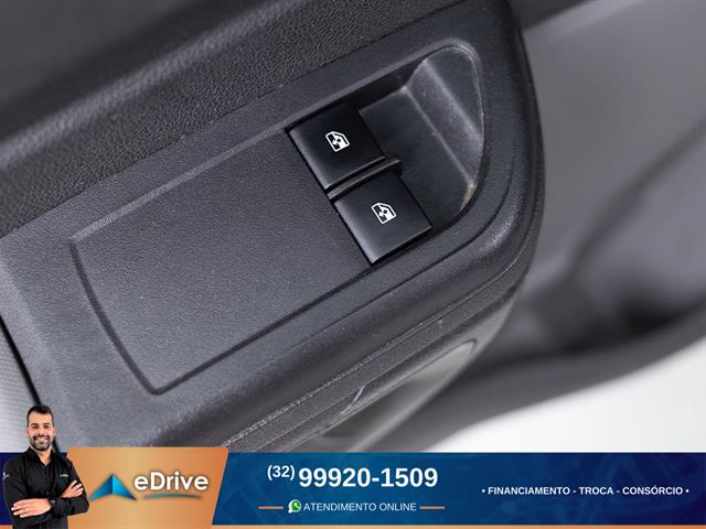 CHEVROLET ONIX HATCH LT 1.0 8V FLEXPOWER 5P MEC. 2016