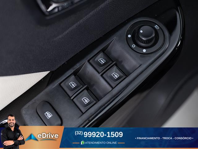 RENAULT CAPTUR INTENSE 1.6 16V FLEX 5P AUT. 2019