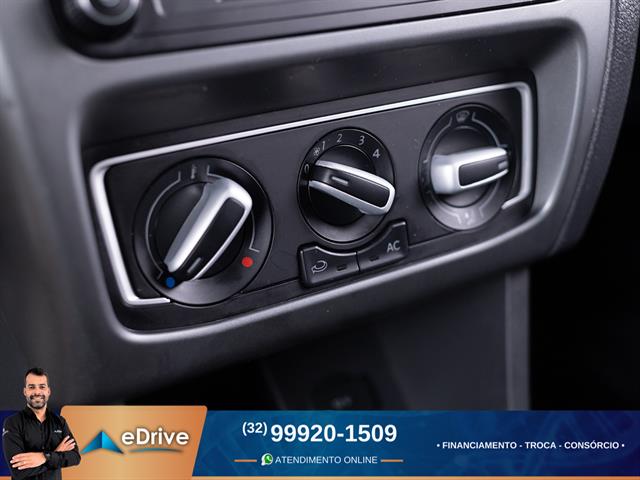 VOLKSWAGEN Fox CONNECT 1.6 FLEX 8V 5P 2018