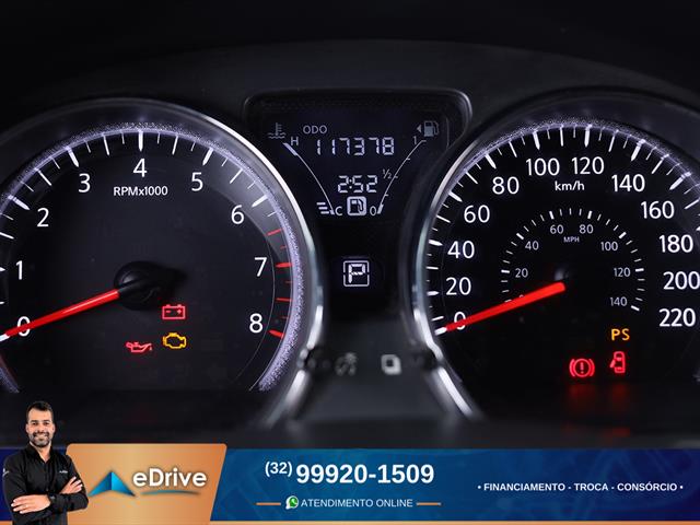 NISSAN VERSA UNIQUE 1.6 16V FLEXSTART 4P AUT. 2017