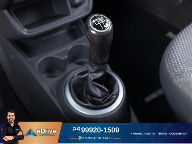 VOLKSWAGEN VOYAGE 1.0/1.0 CITY MI TOTAL FLEX 8V 4P 2013