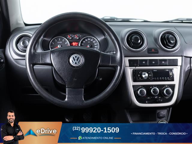 VOLKSWAGEN VOYAGE 1.0/1.0 CITY MI TOTAL FLEX 8V 4P 2013