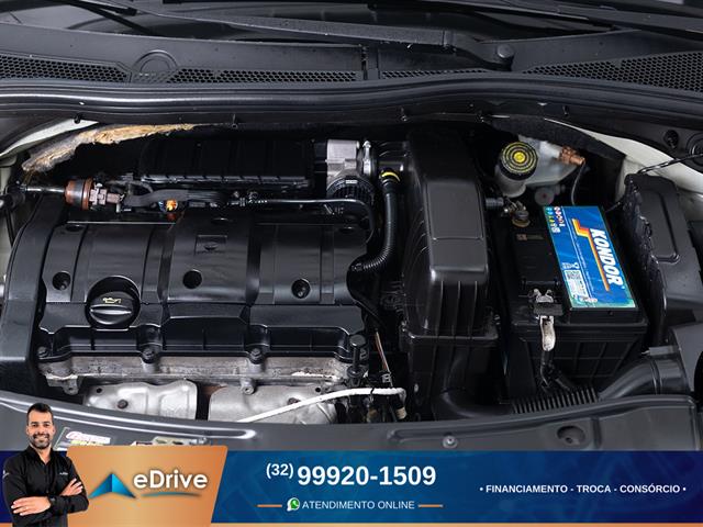 PEUGEOT 208 GRIFFE 1.6 FLEX 16V 5P AUT. 2017 PEUGEOT 208 GRIFFE 1.6 FLEX 16V 5P AUT. 2017