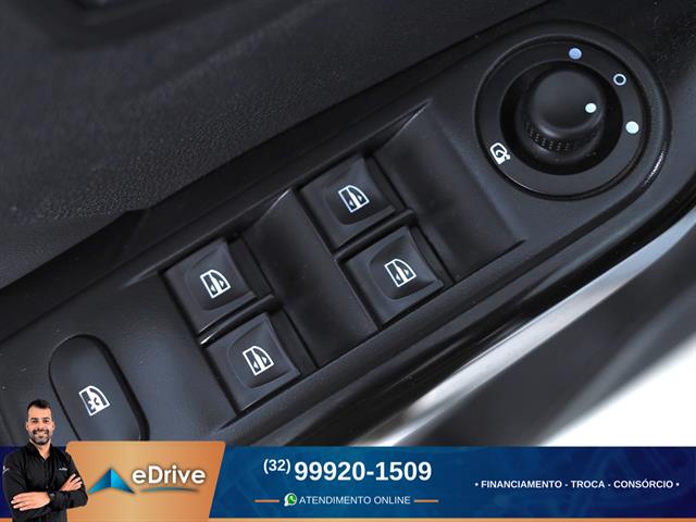 RENAULT CAPTUR INTENSE 1.6 16V FLEX 5P AUT. 2019