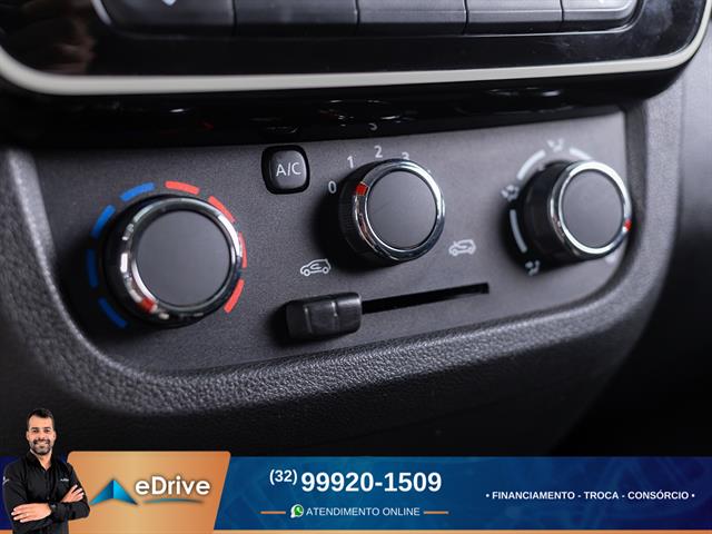 RENAULT KWID INTENSE 1.0 FLEX 12V 5P MEC. 2022