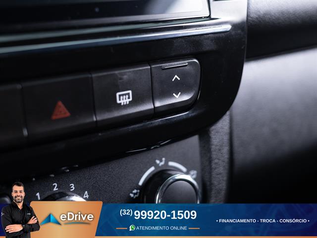 RENAULT KWID OUTSIDER 1.0 FLEX 12V 5P MEC. 2023