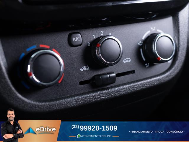 RENAULT KWID OUTSIDER 1.0 FLEX 12V 5P MEC. 2023