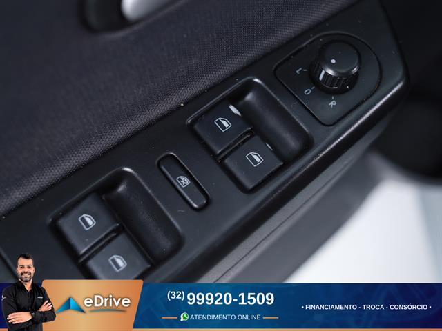 VOLKSWAGEN SPACEFOX COMFORTLINE 1.6 MI T.FLEX 8V 5P 2015