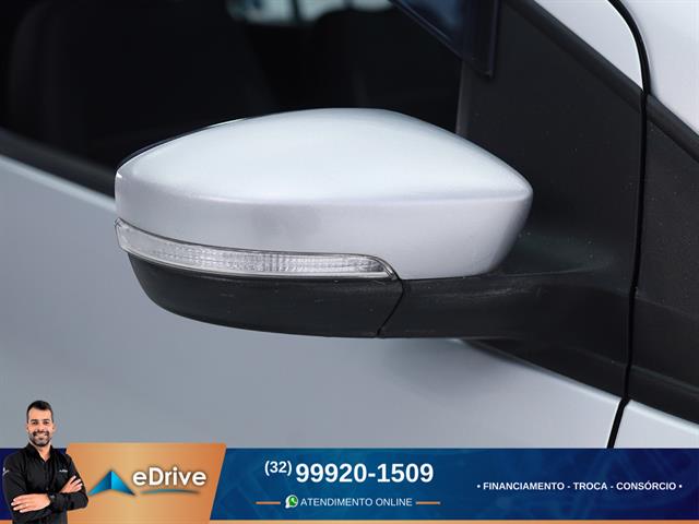 VOLKSWAGEN SPACEFOX COMFORTLINE 1.6 MI T.FLEX 8V 5P 2015