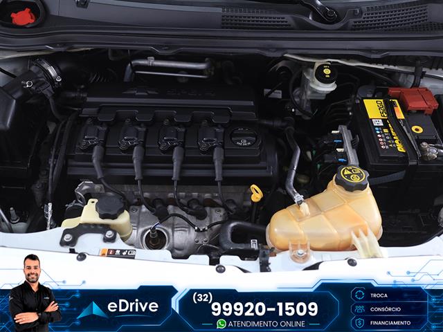 CHEVROLET ONIX HATCH LT 1.0 8V FLEXPOWER 5P MEC. 2015