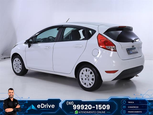 FORD FIESTA 1.5 16V FLEX MEC. 5P 2015