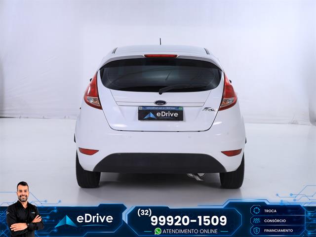 FORD FIESTA 1.5 16V FLEX MEC. 5P 2015