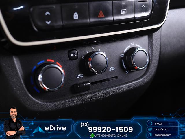 RENAULT KWID INTENSE 1.0 FLEX 12V 5P MEC. 2022