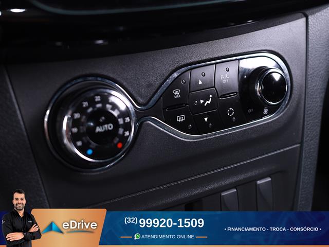 RENAULT SANDERO STEPWAY ICONIC FLEX 1.6 16V AUT. 2020