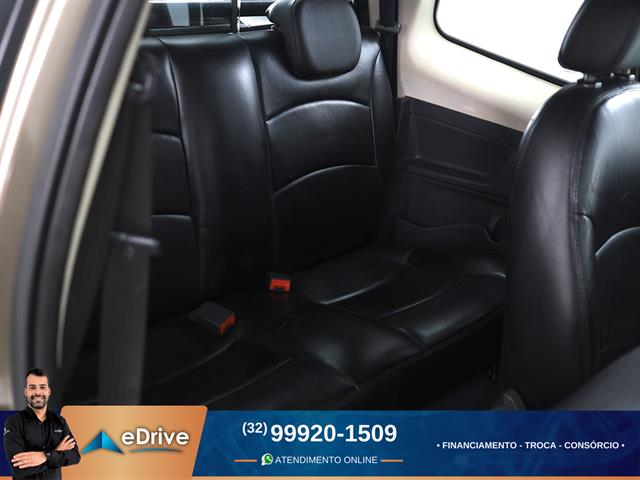 FIAT STRADA ADVENTURE1.8/ 1.8 LOCKER FLEX CD 2013