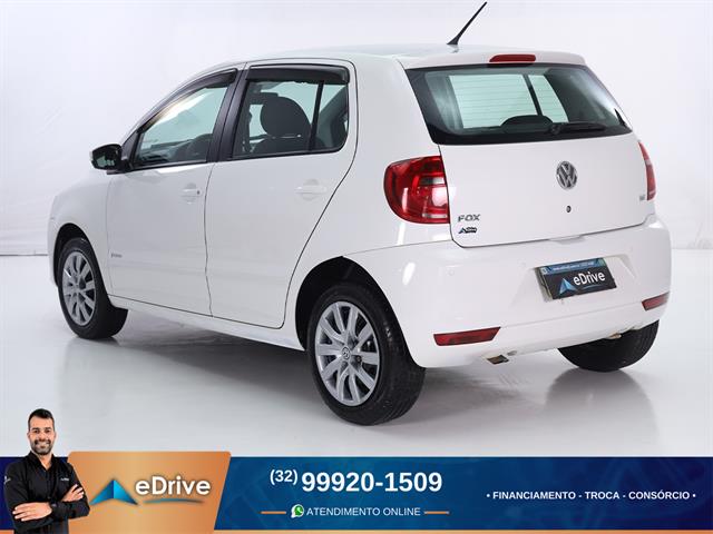 VOLKSWAGEN Fox 1.6 MI TOTAL FLEX 8V 5P 2014