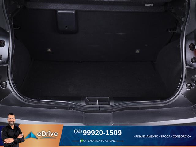 RENAULT KWID INTENSE 1.0 FLEX 12V 5P MEC. 2024