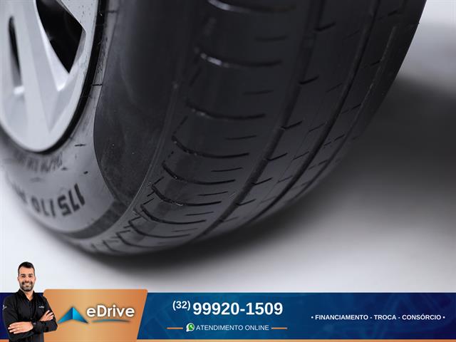 VOLKSWAGEN SAVEIRO TRENDLINE 1.6 T.FLEX 8V CD 2015