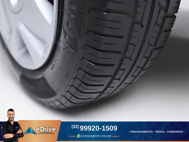 FORD FIESTA 1.0 8V FLEX/CLASS 1.0 8V FLEX 5P 2013