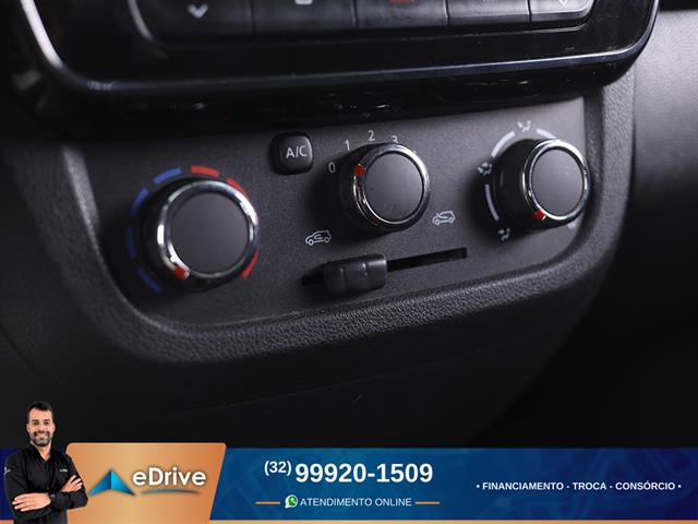 RENAULT KWID OUTSIDER 1.0 FLEX 12V 5P MEC. 2022